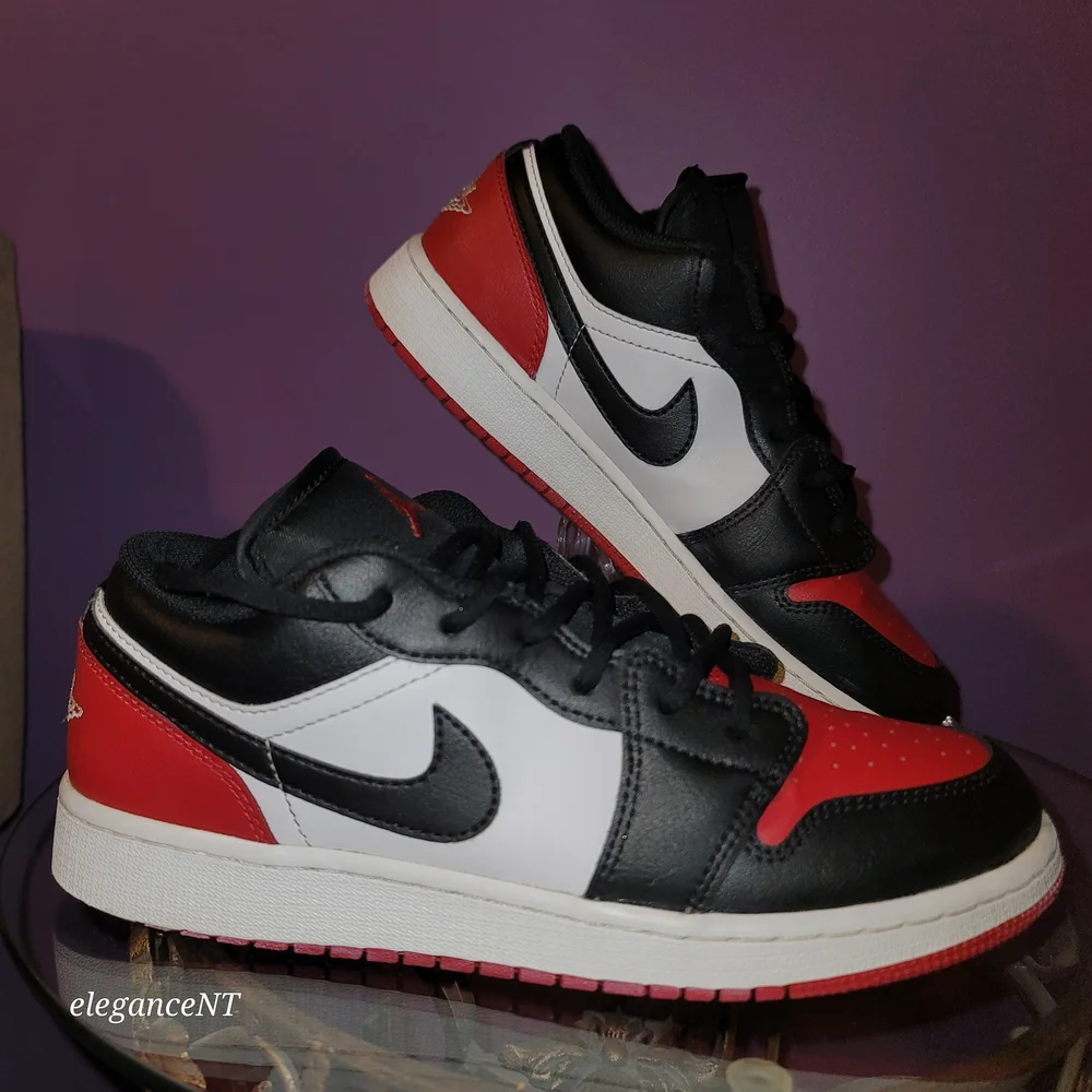 Nike Air Jordan 1 Low Black/ White and Varsity Red Sneakers Sz: 6Y